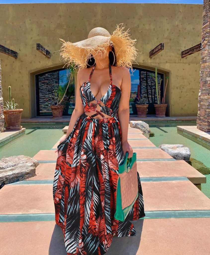 Flowing beachwear dress. ( Available in Seductive Red )